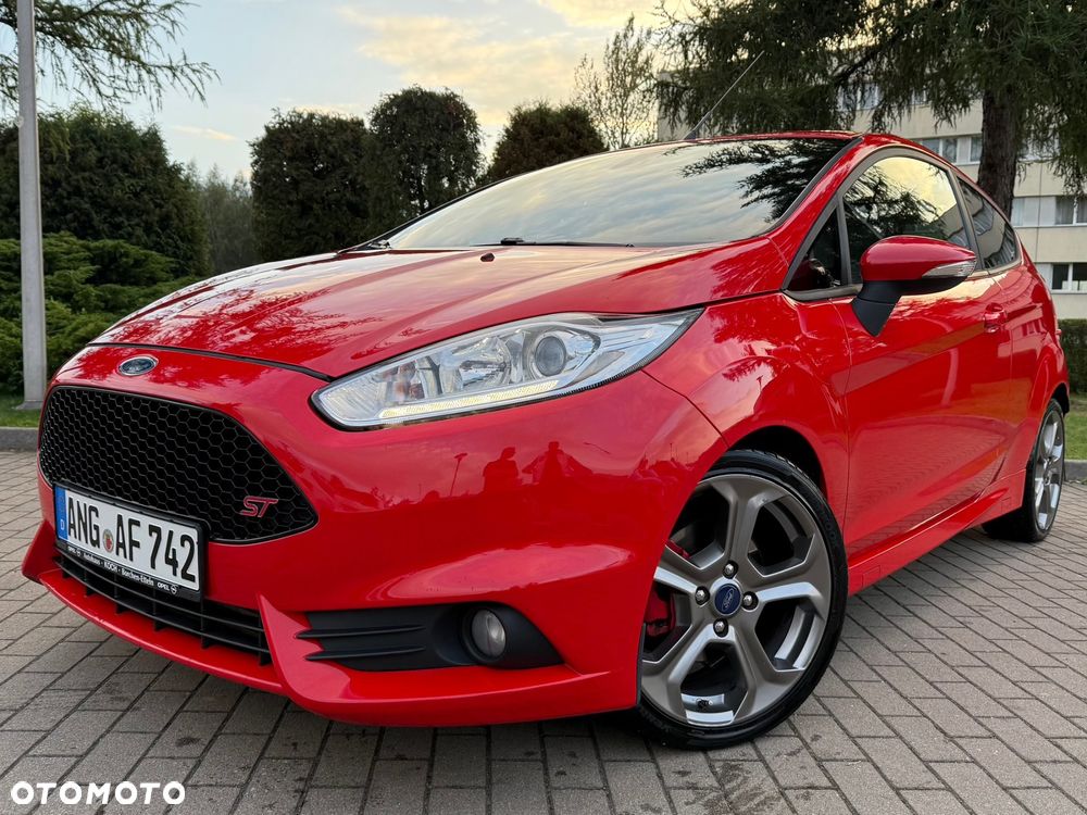 Ford Fiesta ST - 14