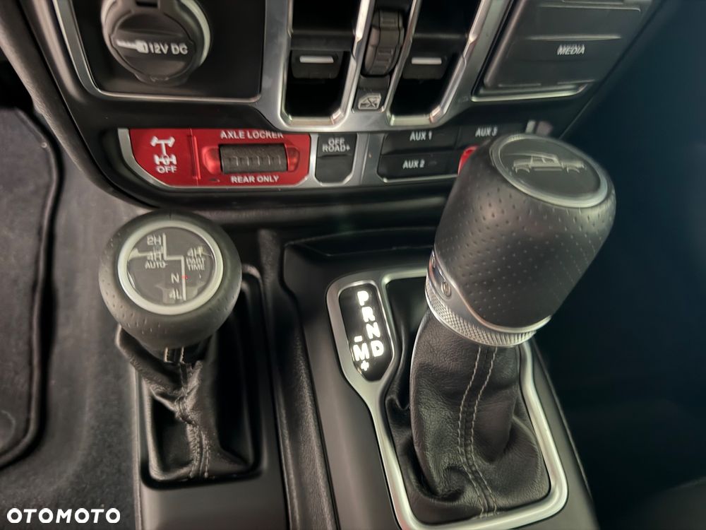 Jeep Gladiator - 16