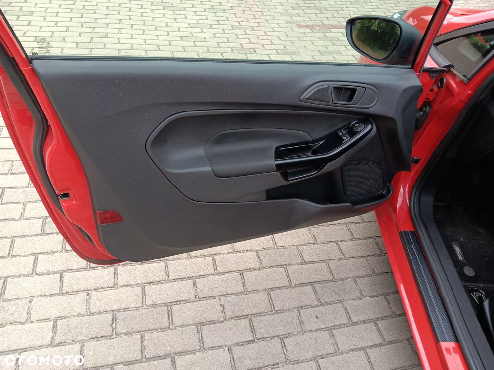 Ford Fiesta 1.25 Silver X (Ambiente) EU6 - 12