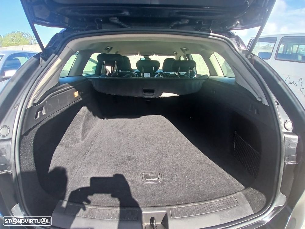 Opel Insignia Sports Tourer - 5