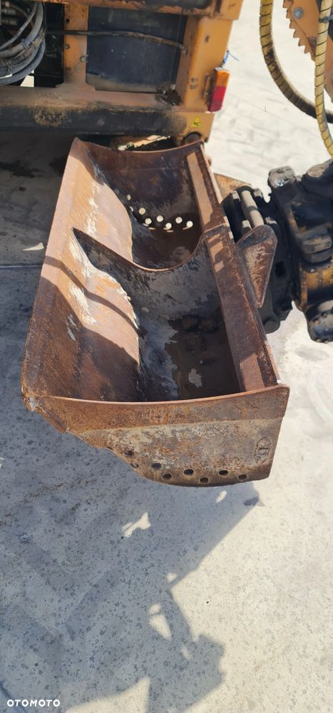 Case 695 ST - 15