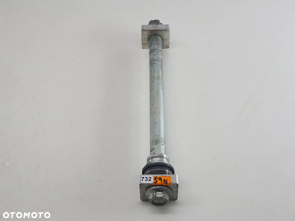 KAWASAKI VERSYS 650 07-09 OŚKA OŚ TYŁ - 1