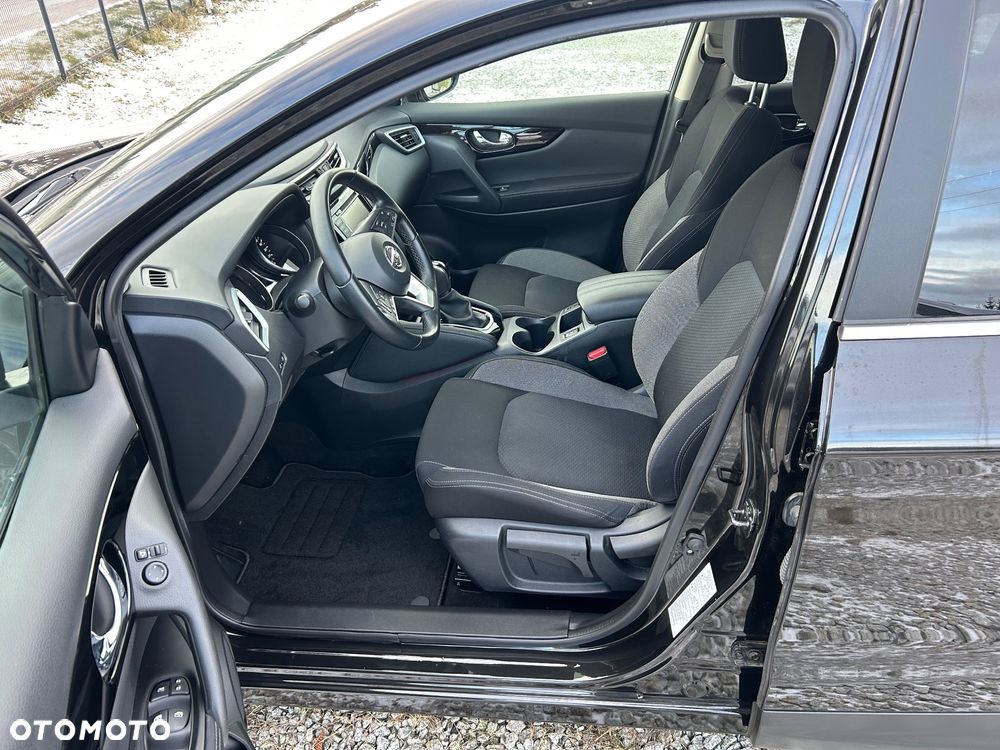 Nissan Qashqai 1.3 DIG-T DCT SHIRO - 5