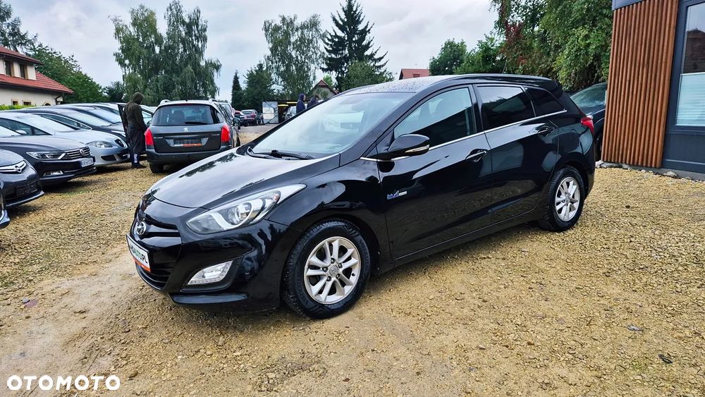 Hyundai i30 1.6 Fifa World Cup Edition - 27