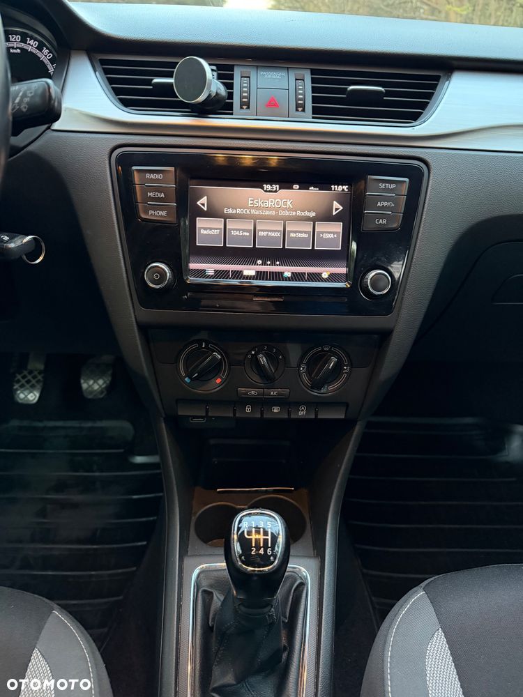 Skoda RAPID 1.0 TSI Style - 19