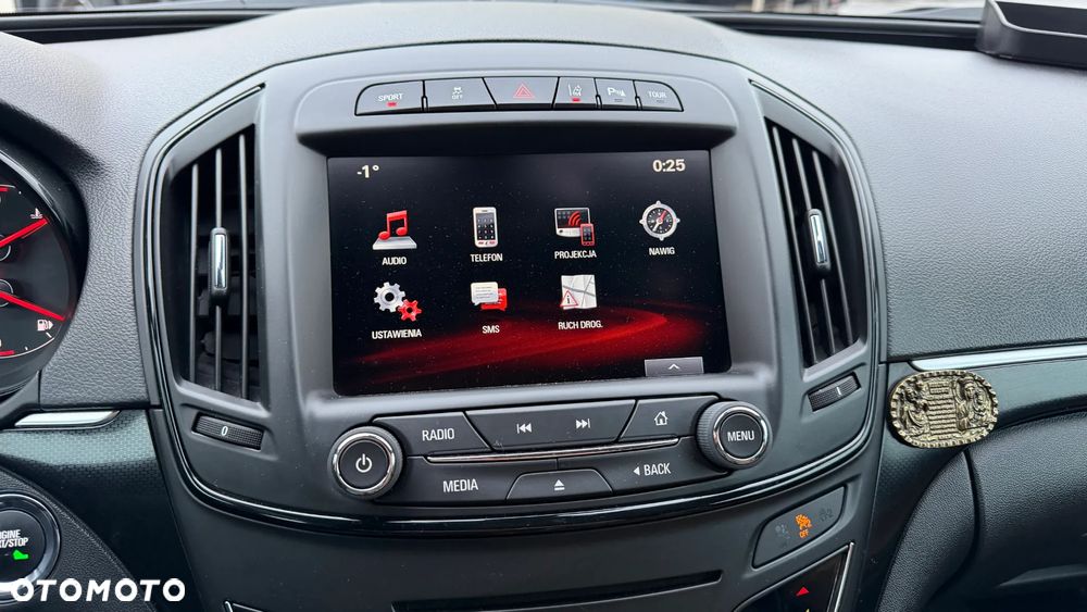 Opel Insignia 2.0 Bi Turbo CDTI 4x4 - 17