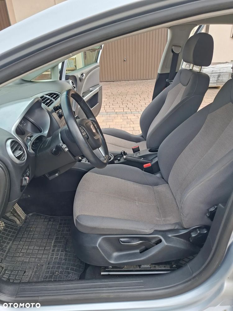 Seat Leon 1.6 TDI Ecomotive Reference - 12
