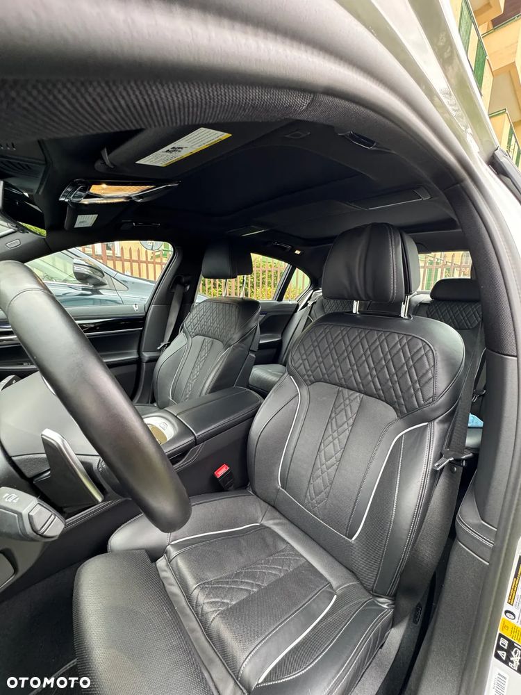 BMW Seria 7 740Li xDrive sport - 15