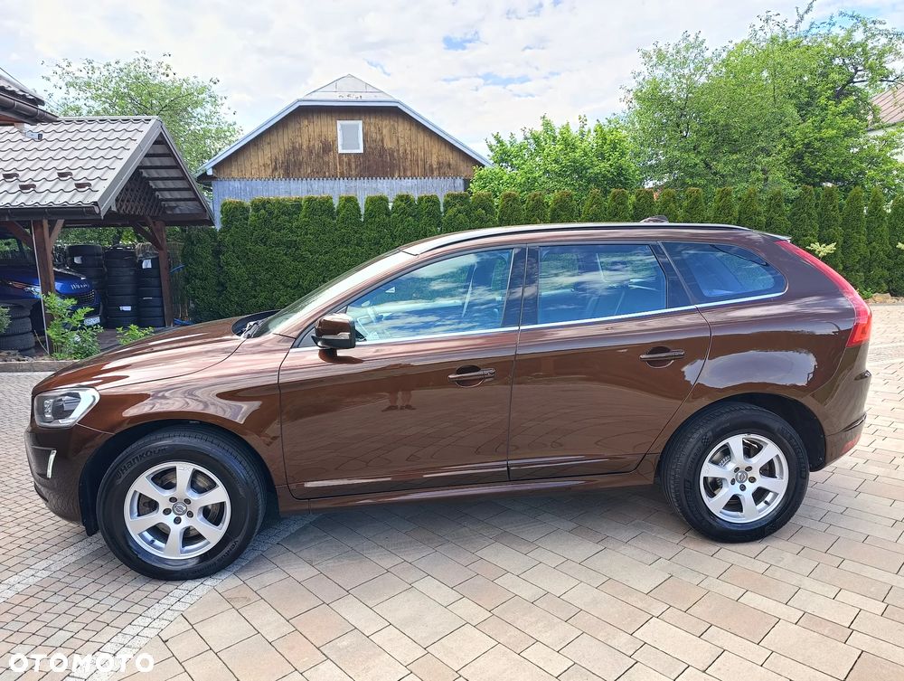Volvo XC 60 D4 Geartronic Momentum - 10