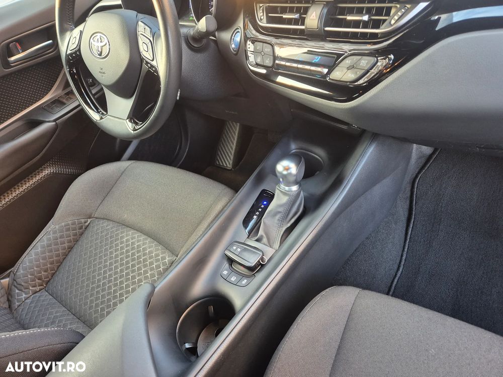 Toyota C-HR 1.8 HSD 122 CP 4x2 CVT C-ult Style - 30