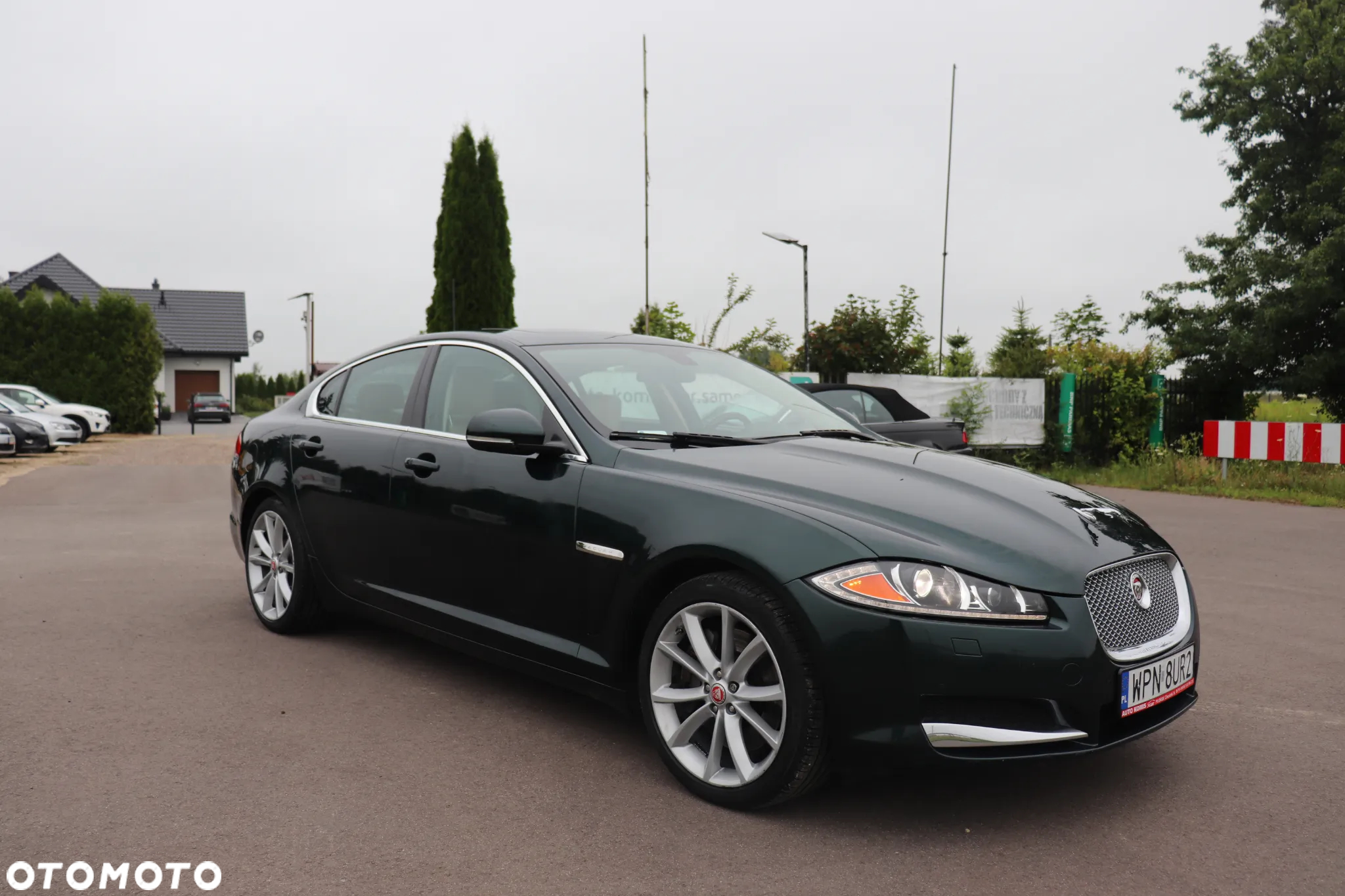 Jaguar XF 3.0 T AWD R-Sport - 5