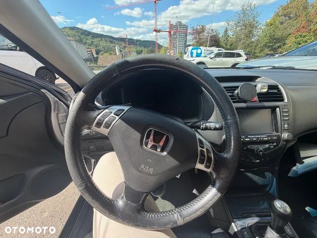 Honda Accord - 12