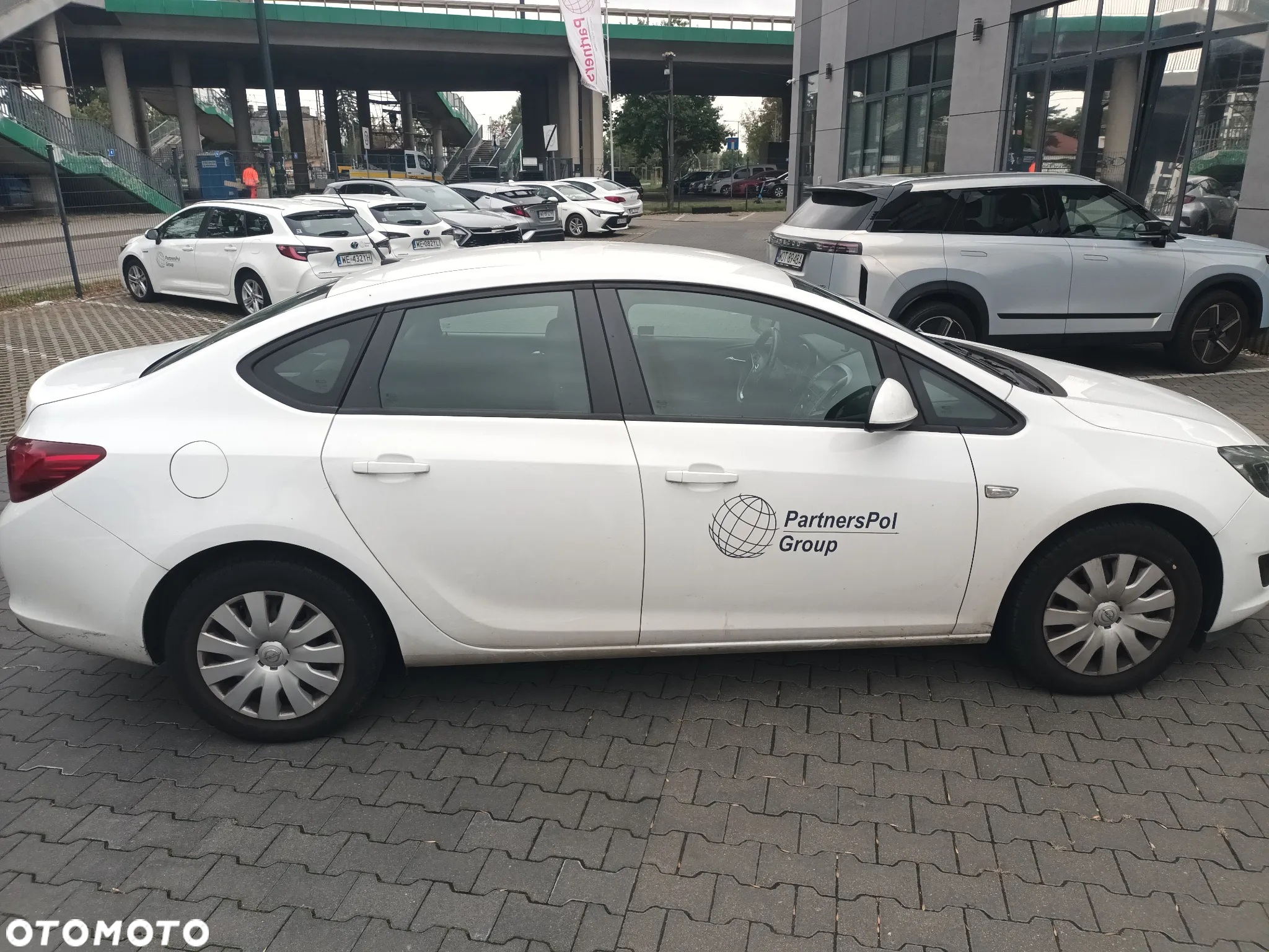 Opel Astra IV 1.4 T Active - 3