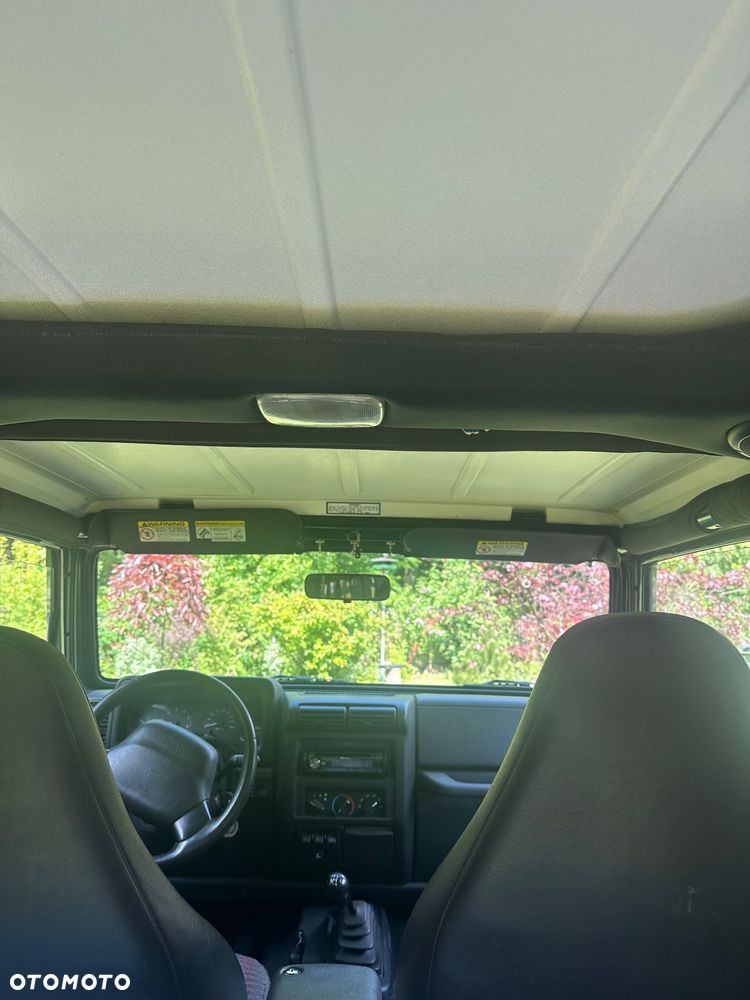 Jeep Wrangler 2.5 Sport - 9