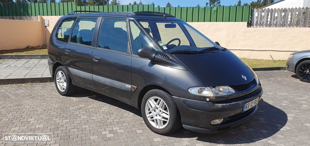 Renault Espace 2.2 dCi Initiale - 1