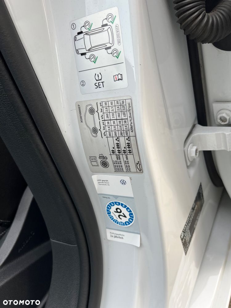 Volkswagen Passat 2.0 TDI SCR Style DSG - 40