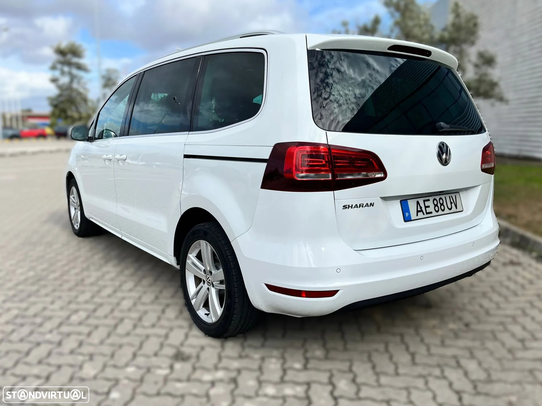VW Sharan 2.0 TDI Highline - 3
