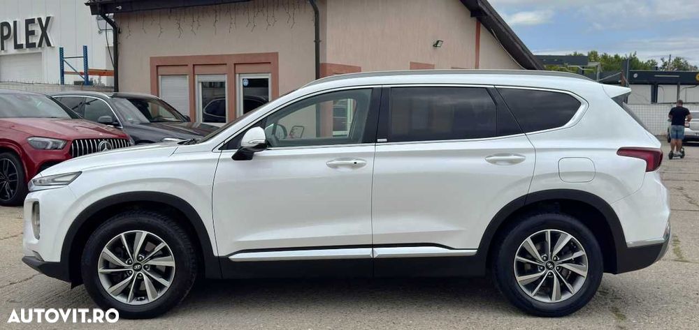 Hyundai Santa Fe - 4