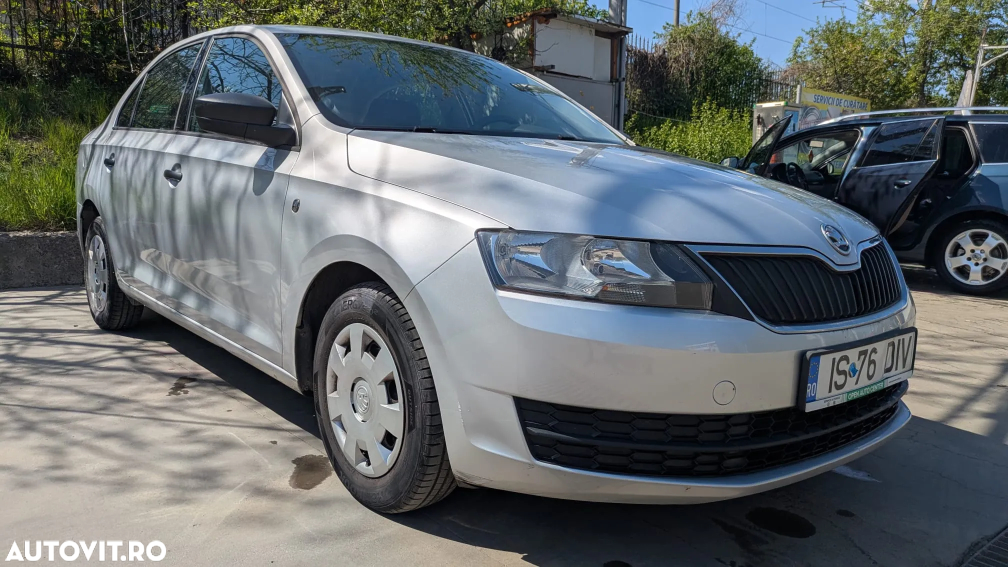 Skoda RAPID 1.2 TSI Active - 2