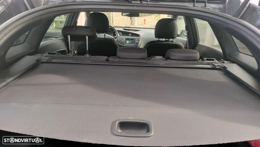 Kia Ceed SW 1.6 CRDi GT Line - 16