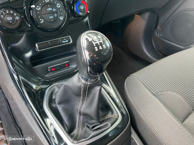 Ford Fiesta 1.0 S&S Trend - 23