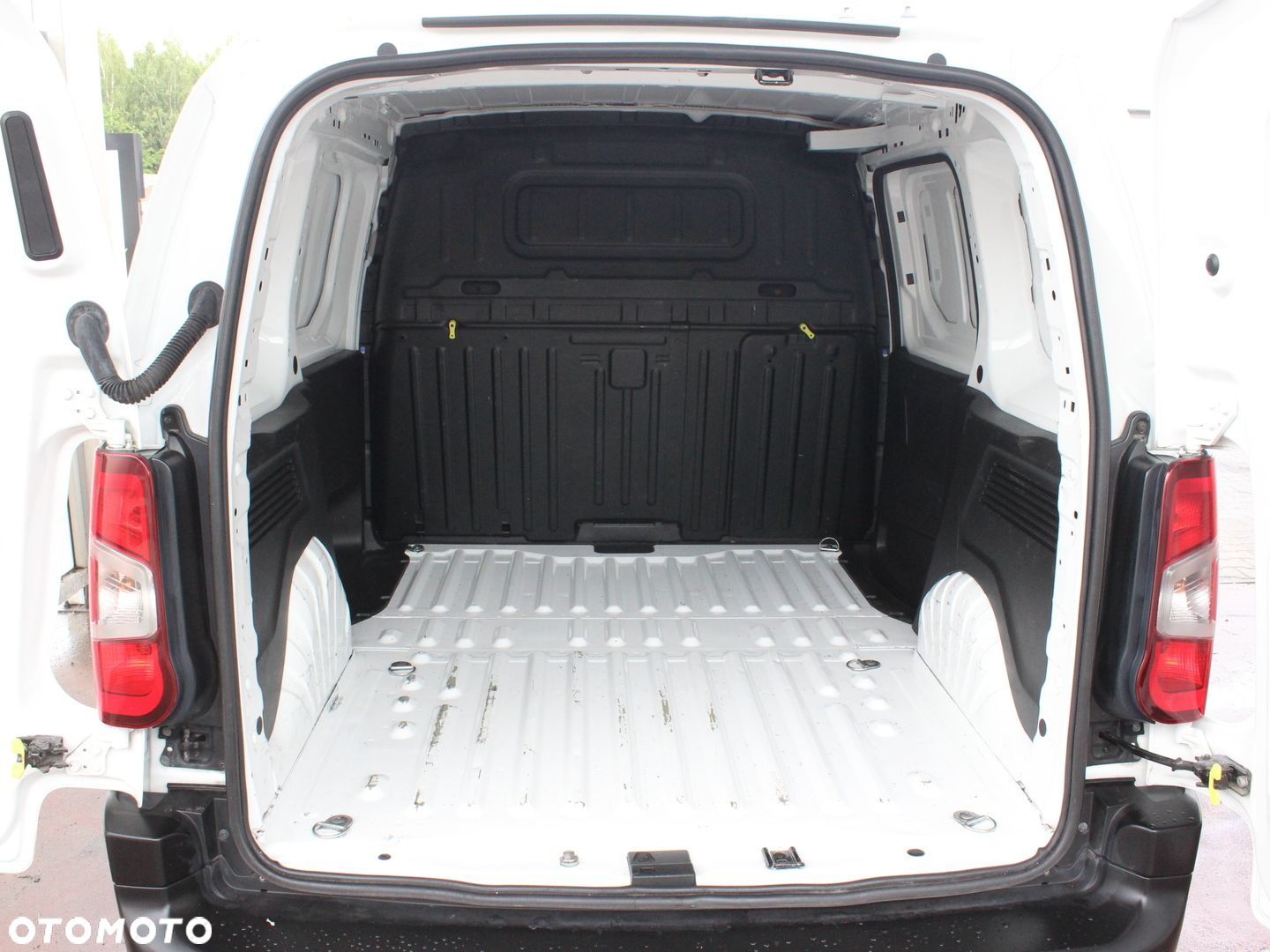 Peugeot Partner - 10