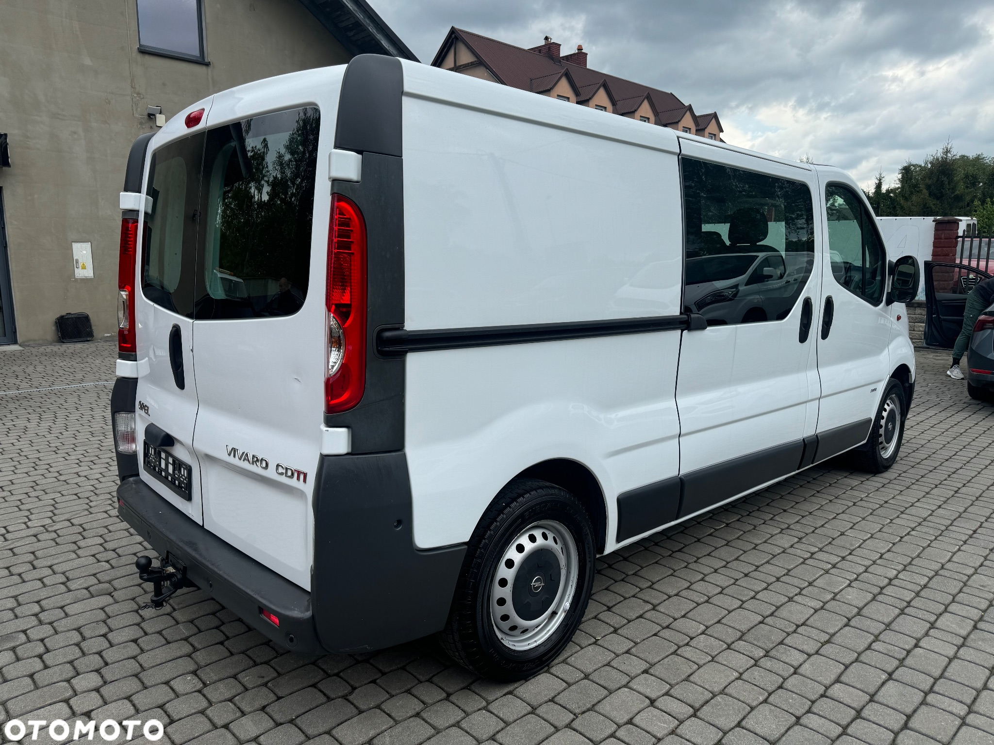 Opel Vivaro - 5