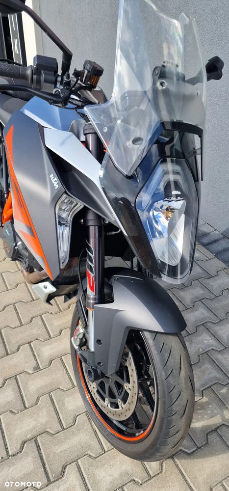 KTM Super Duke - 4