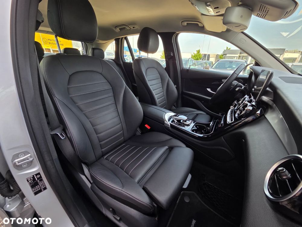 Mercedes-Benz GLC 250 4Matic 9G-TRONIC - 18