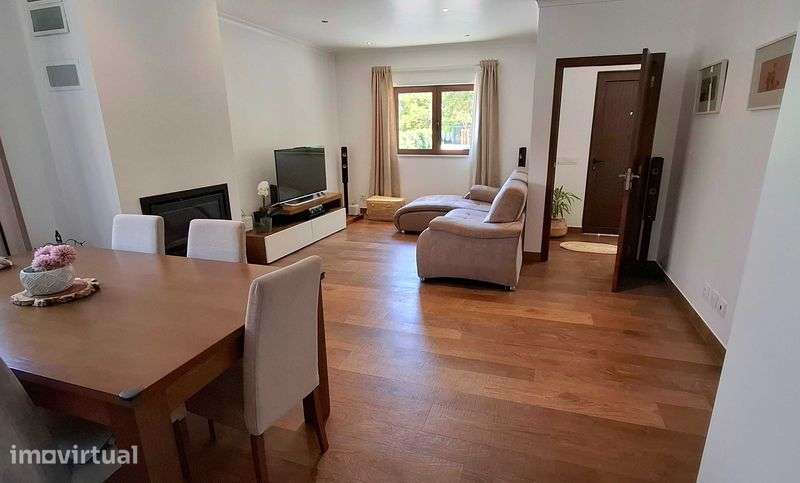 Moradia T4 primeira linha Jardim Primeiro de Maio Grândola - Grande imagem: 2/6