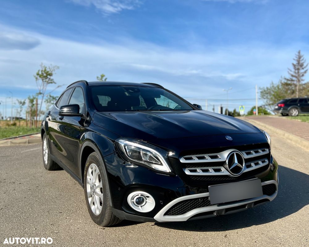 Mercedes-Benz GLA 220 d 4Matic 7G-DCT - 1