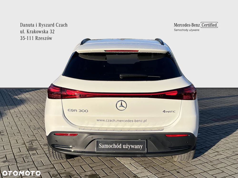 Mercedes-Benz EQA - 4