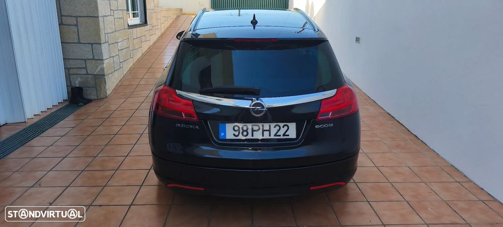 Opel Insignia Sports Tourer - 4