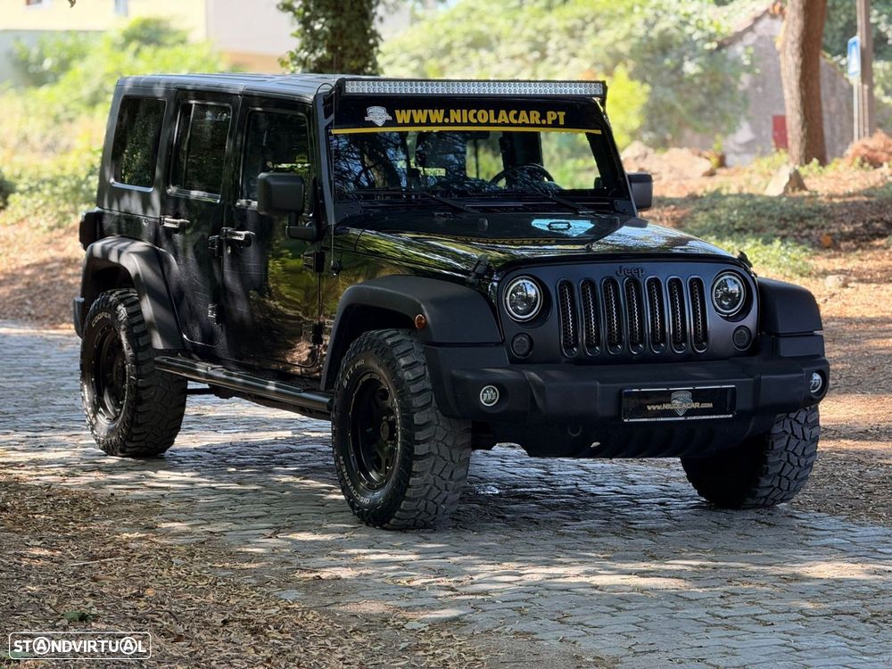 Jeep Wrangler - 32