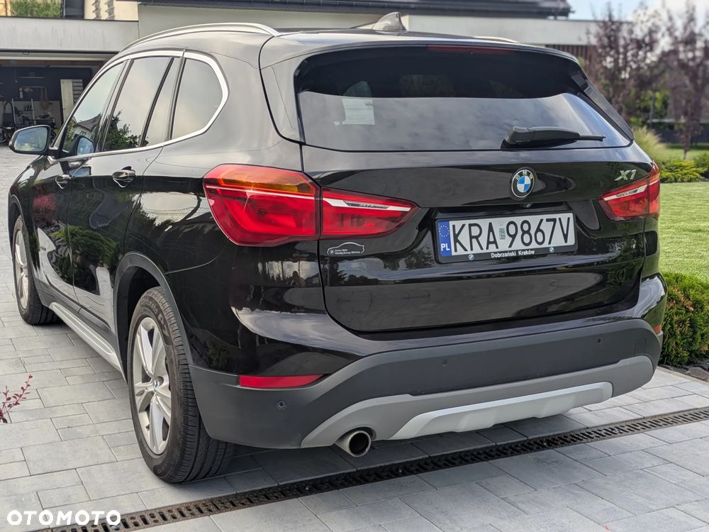 BMW X1 xDrive18d xLine - 7