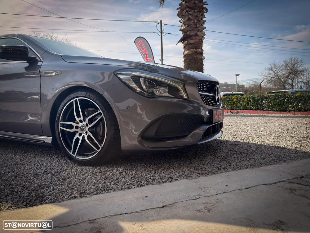 Mercedes-Benz CLA 180 d Shooting Brake AMG Line - 13