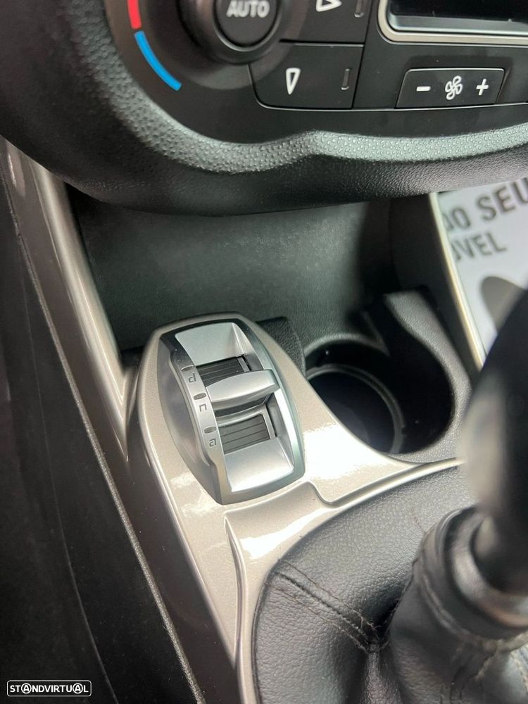 Alfa Romeo MiTo 1.3 JTD Distinctive - 22