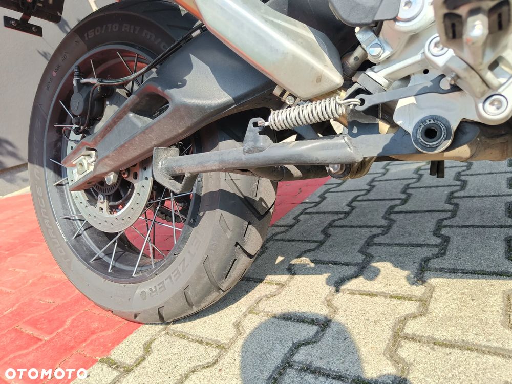 Triumph Tiger - 19