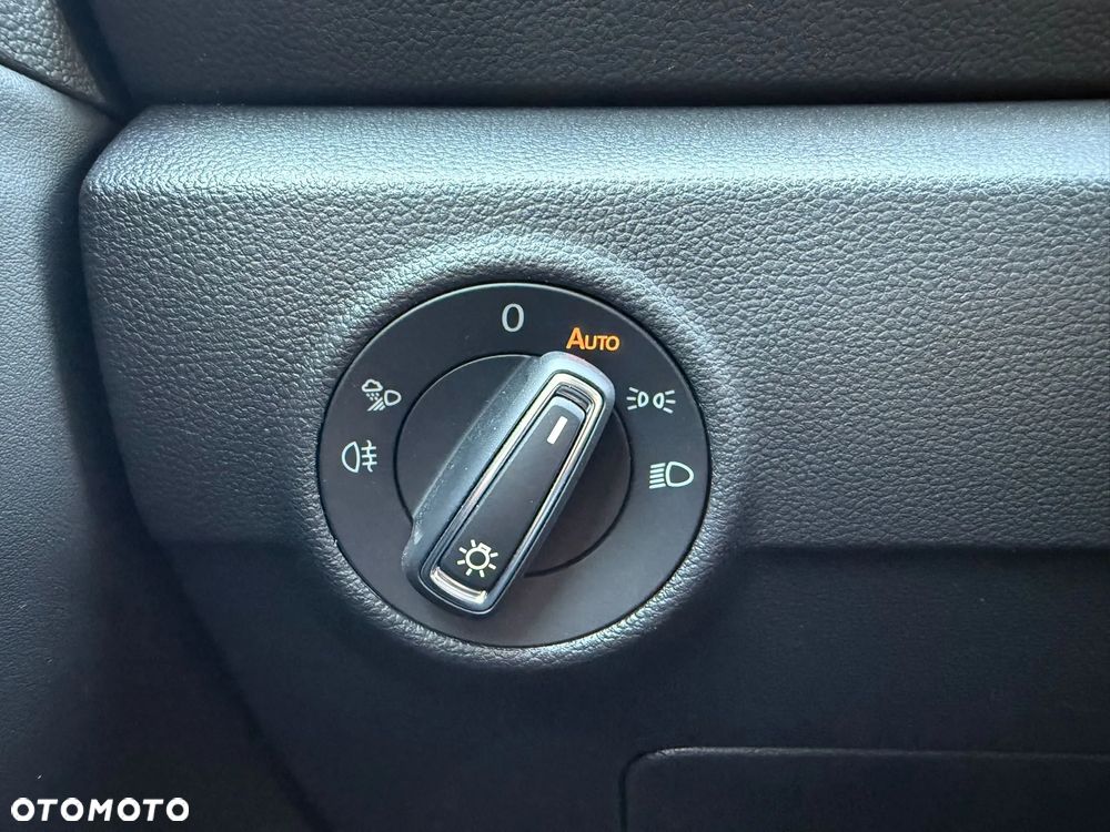 Volkswagen T-Roc 1.5 TSI R-Line DSG - 19