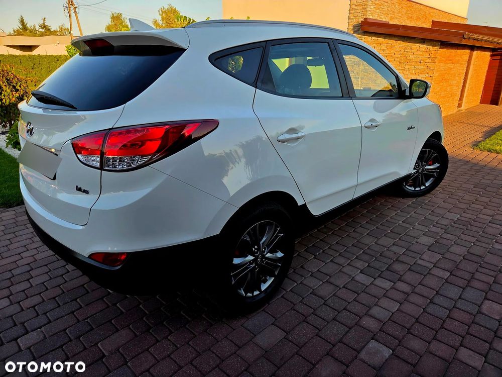 Hyundai ix35 blue 1.6 2WD Finale Gold - 13
