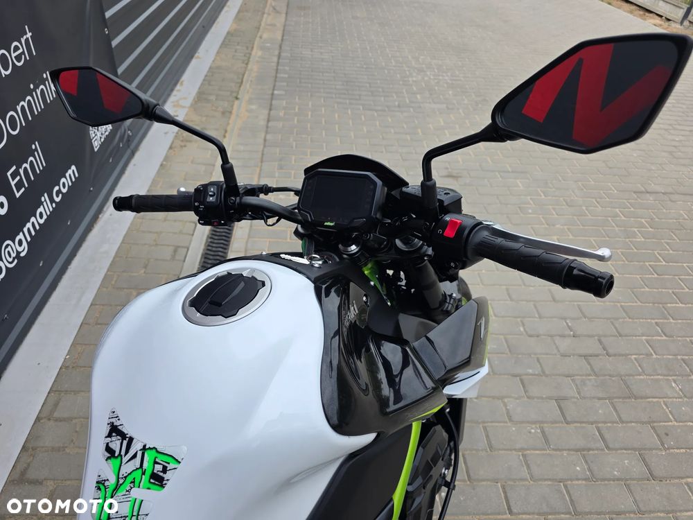 Kawasaki Z 900 - 29