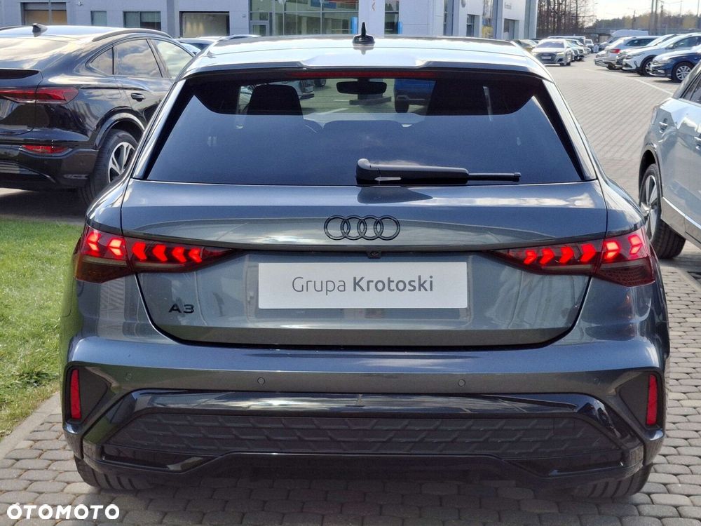 Audi A3 Sportback - 4