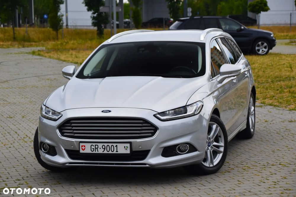 Ford Mondeo SW 2.0 TDCi ECOnetic Start-Stop Titanium - 26