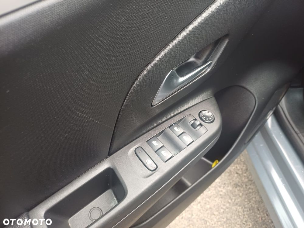 Opel Corsa 1.2 Start/Stop - 11