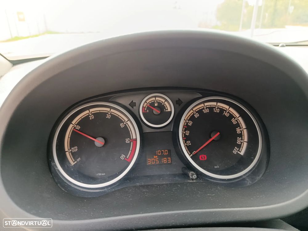 Opel Corsa 1.3 CDTI Enjoy EcoFLEX - 22