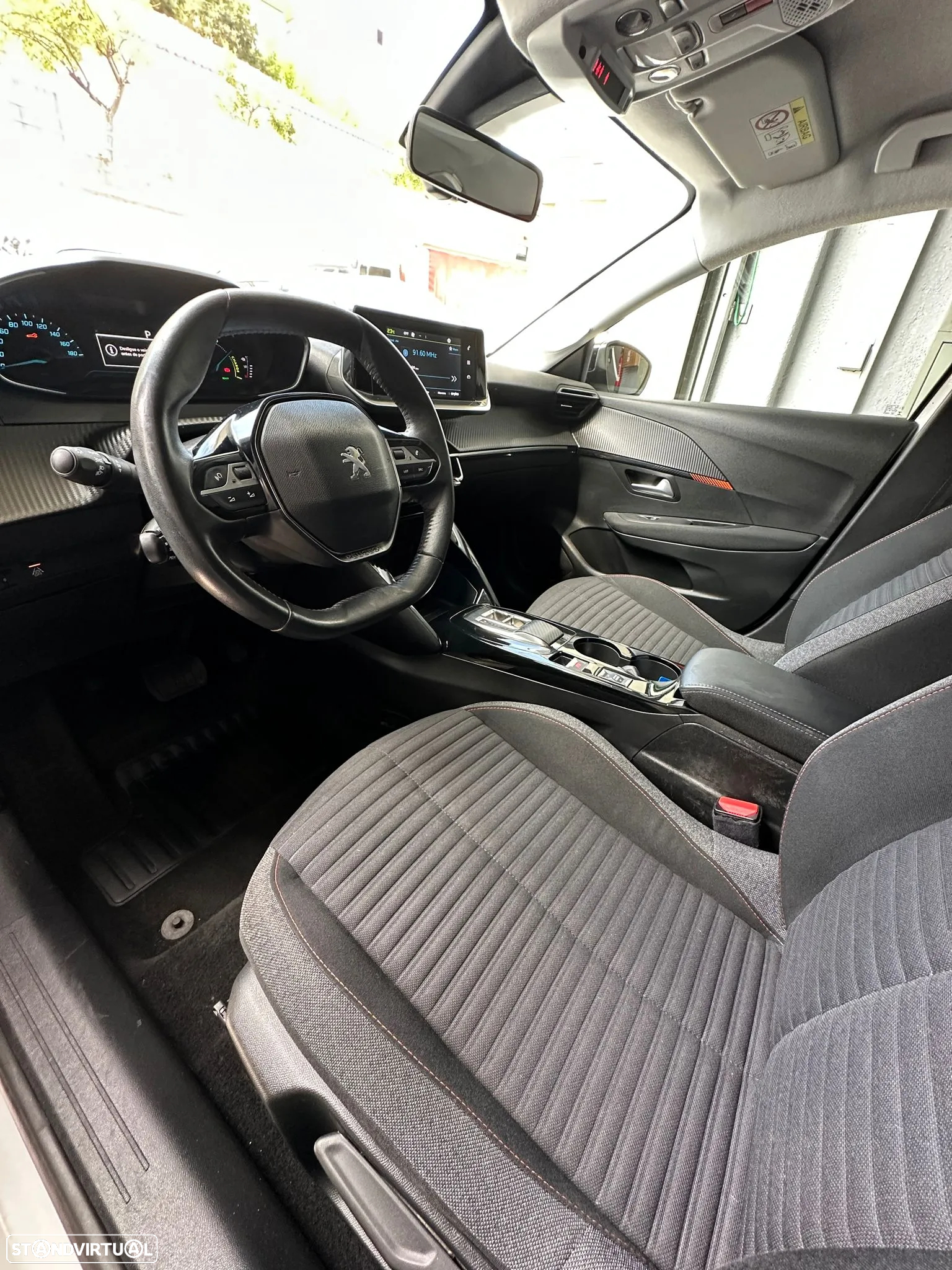 Peugeot e-208 50 kWh Active - 8