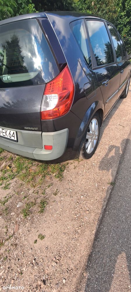 Renault Scenic 2.0 16V Luxe Privilege - 4