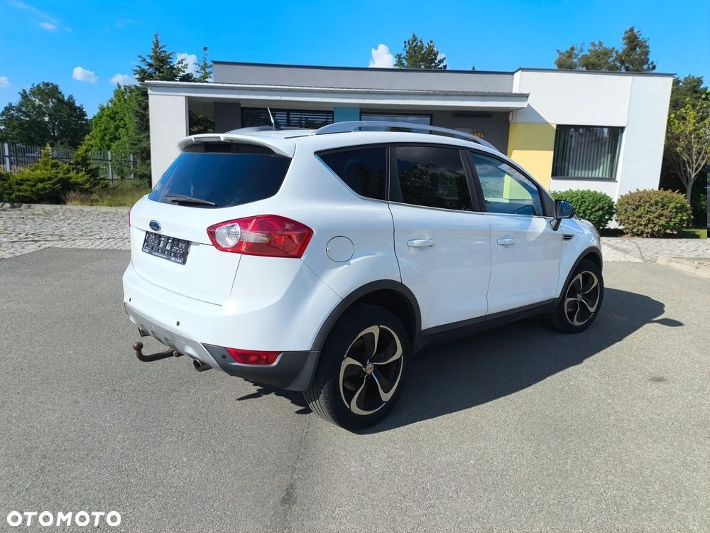 Ford Kuga - 4