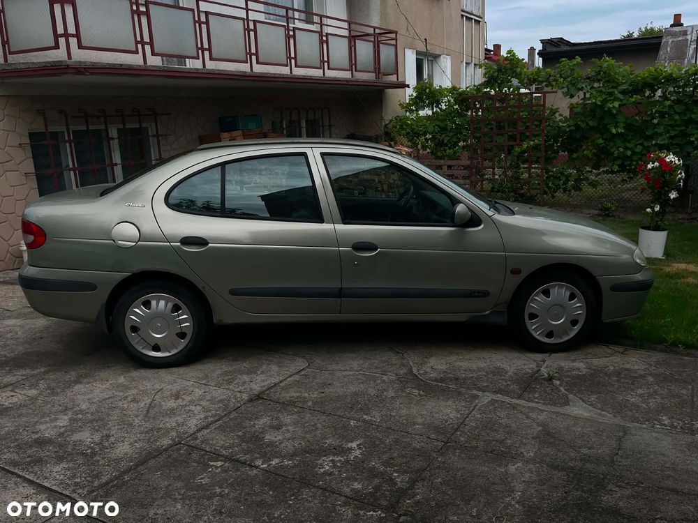 Renault Megane - 29