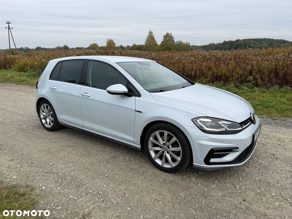 Volkswagen Golf - 5